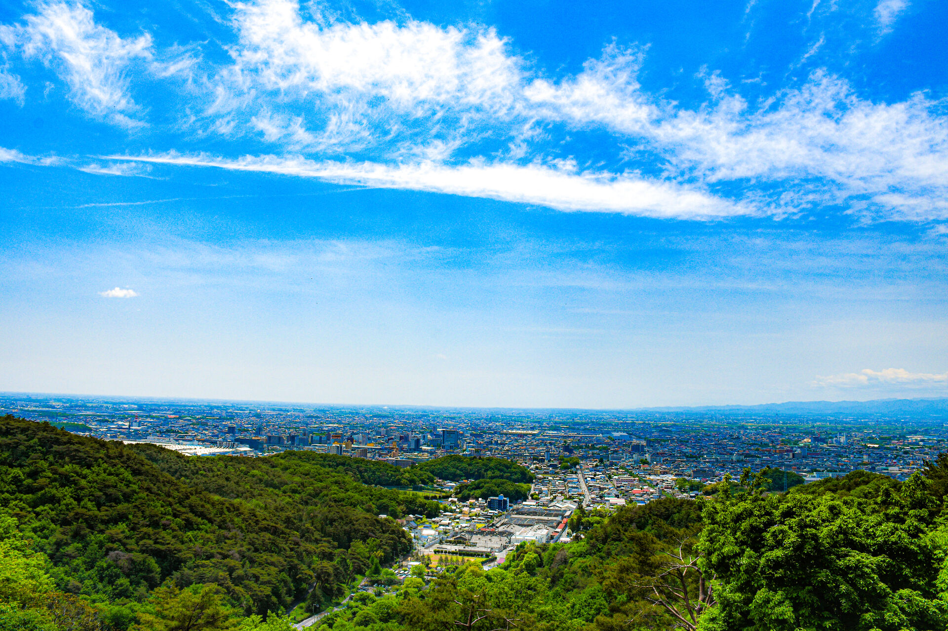 pixta_78036227_M